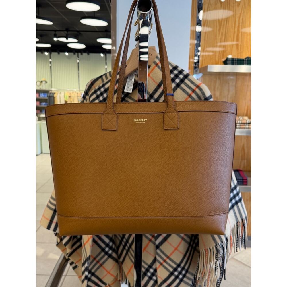 Burberry Brown Pebbled Leather Tote Bag House Check New